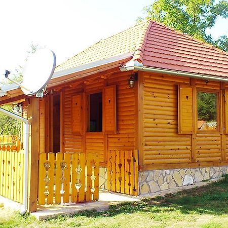 Cottage Awakened Serenity Rozanstvo Екстер'єр фото