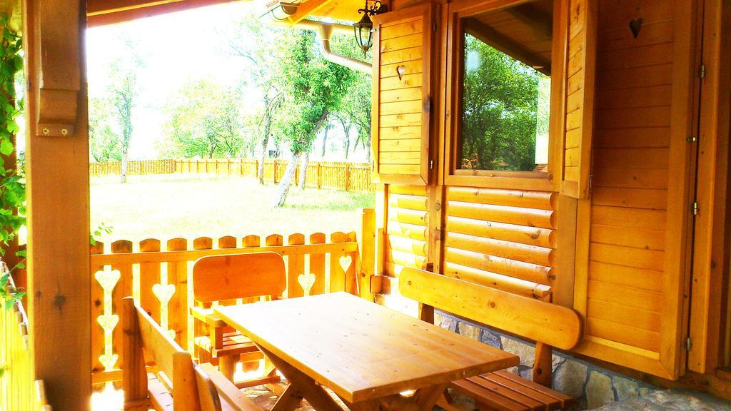 Cottage Awakened Serenity Rozanstvo Екстер'єр фото